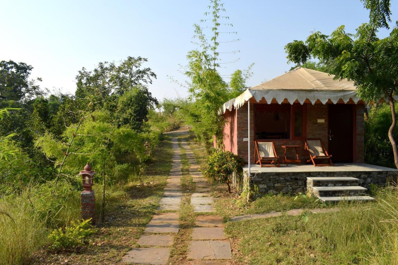 The Sky Imperial Jungle Camp Resort 贡珀尔格尔 外观 照片